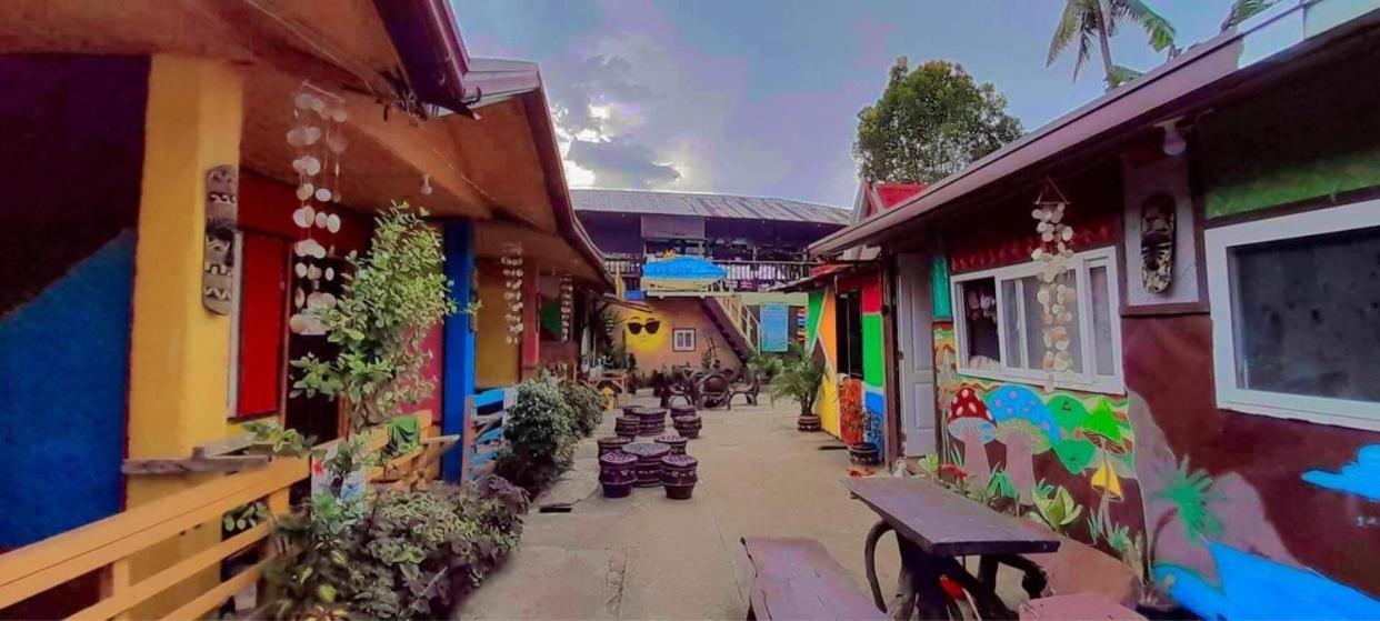 Backpackers Inn Gardenview Inn El Nido Exteriör bild